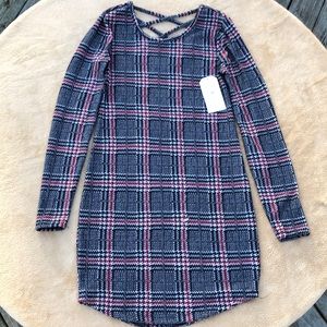 Criss-cross back dress